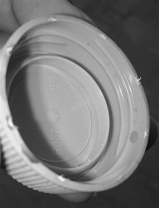 飲料瓶蓋兒的秘密 未必密封的真相與容器封口蓋的演變