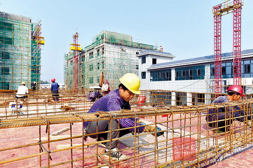 華仕欣防護用品公司抓建設搶進度 土石方工程施工穩步推進